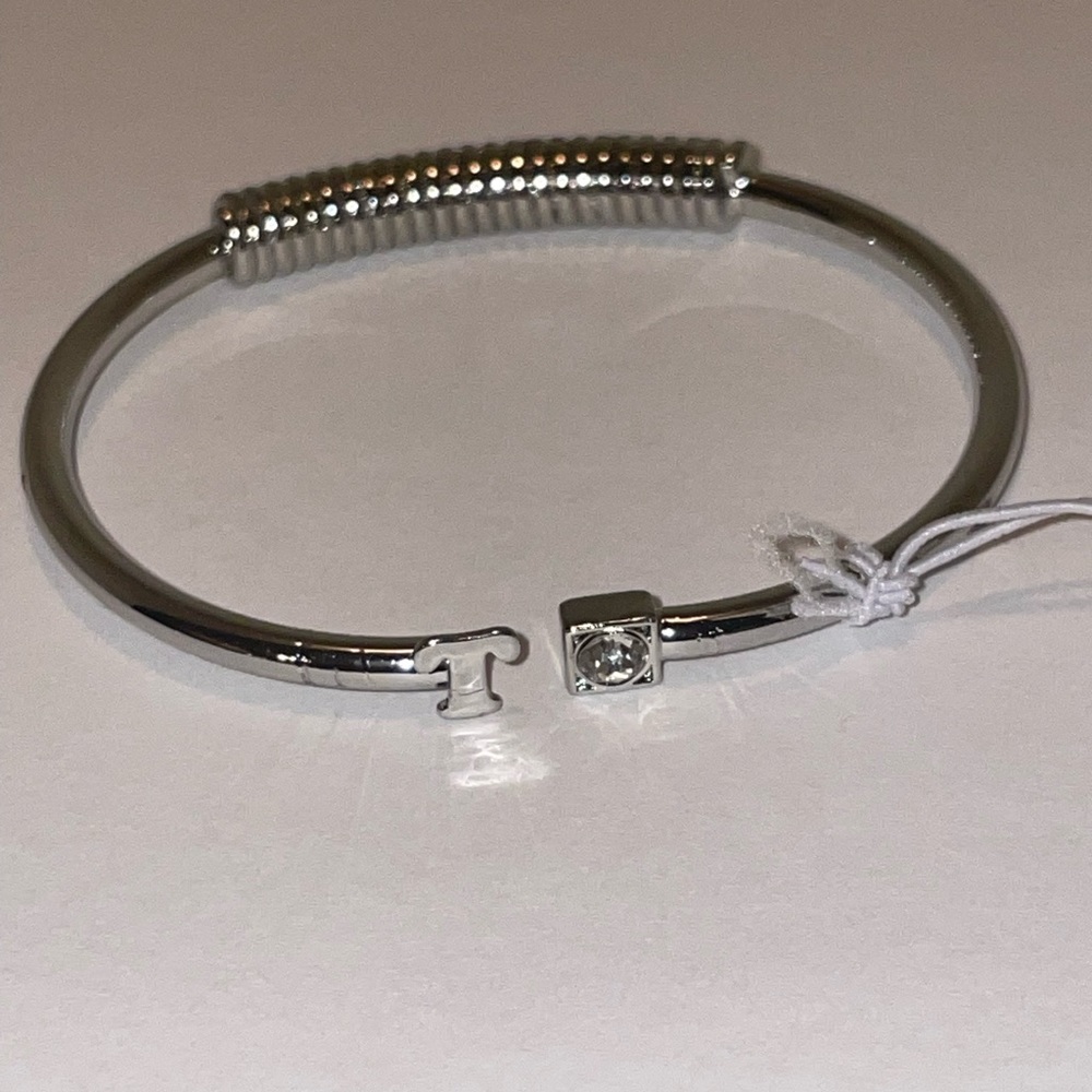 Initial T Cuff